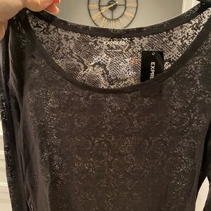 EXPRESS long sleeve T-shirt. Sheer snakeskin.